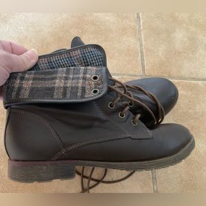 Nine West Brown Boots Size 9.5